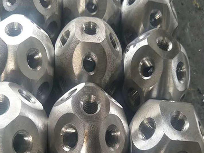 宜兴螺栓球网架杆件制作